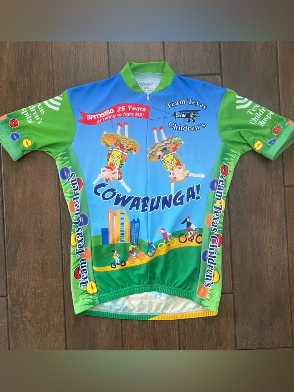 Vomax Texas Children's 'Cowabunga' Cycling Jersey Size Medium